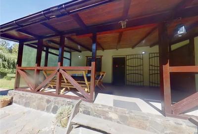 Casă cu 4 camere cu Teren 2100 Mp în Central - 4