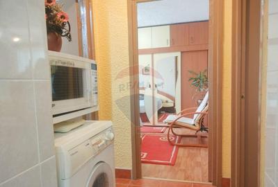 Apartament cu 3 camere decomandat în Reghin - 14