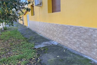 Casă cu Teren 750 Mp în Var - 3