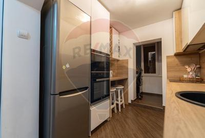 Apartament cu 3 camere decomandat, mobilat în Decebal - 6