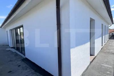 Apartament cu 3 camere decomandat în Centura - 1