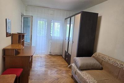 Garsonieră decomandată în Central - 4
