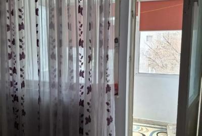 Apartament cu 2 camere semidecomandat în Tomis III - 4