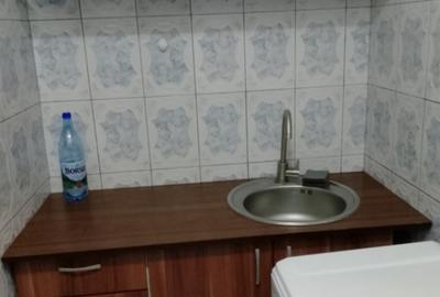 Garsonieră în Aradului