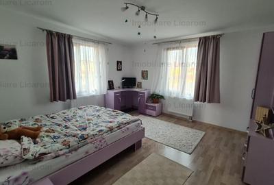 Duplex Sanpetru P+E,5 camere,teren 375 mp,260000 euro Duplex Sanpetru P+E,5 camere,teren 375 mp,260000 euro - 2