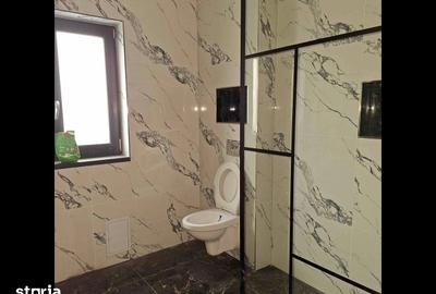 Casă cu 5 camere cu Teren 250 Mp în Central - 4