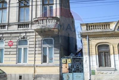 Casa / Vila de vanzare in Centrul Istoric al Brailei - 3