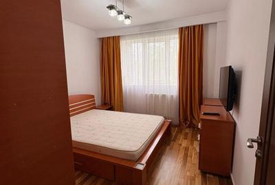 Apartament cu 3 camere semidecomandat în Bălcescu - 3