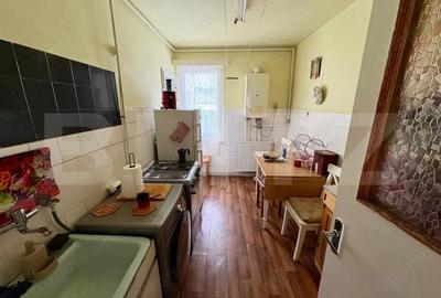 Apartament 4 camere, 80 mp, decomandat, balcon ?i pivni?a Cartier Tudor, Targu - 3