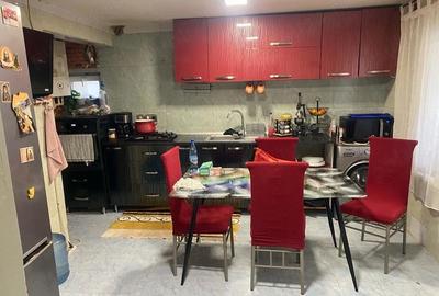 Casă cu 4 camere cu Teren 900 Mp în Central - 3