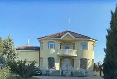 Casa de vanzare in zona linistita - 1