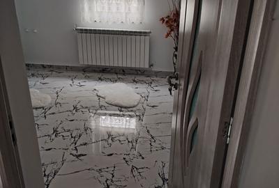 Casă cu 4 camere în Central - 2