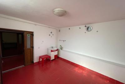 Spatiu Comercial zona centrala 38mp la demisolul unei case - 2