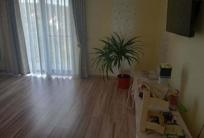 Casă cu 5 camere în Luduș - 2