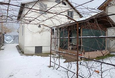 Casă în Central - 1