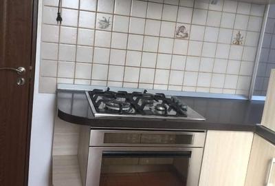 Apartament cu 3 camere decomandat în Alexandriei - 9