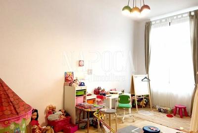 Apartament cu 4 camere semidecomandat în Central - 4