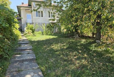 Vand casa la Ocni?a la 300 m de ?trandul Alb Albastru - 3