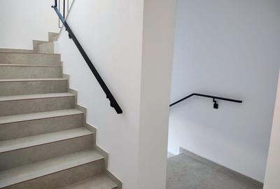 BUCURESTII NOI-Lacul Grivita imobil nou, 6 apartamente,  garaj - 4