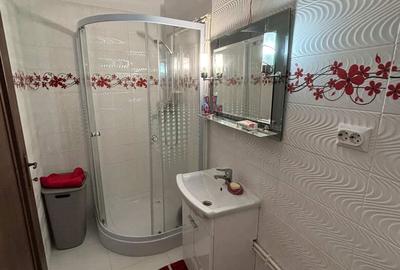Apartament cu 4 camere în Central - 3