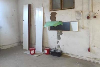 Spa?iu,200 mp zona 22 Decembrie - 1