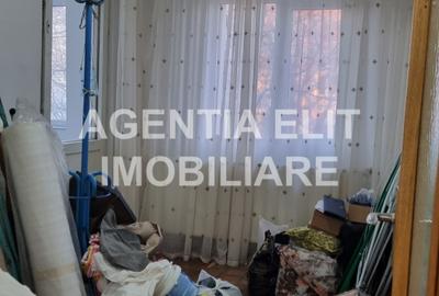 Apartament cu 4 camere decomandat în Central - 5