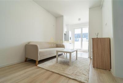 Apartament cu 2 camere semidecomandat, mobilat în Central