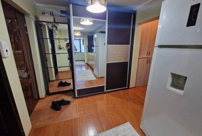 Apartament cu 2 camere decomandat în Exterior Vest - 3