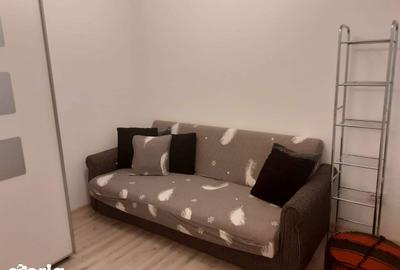 Garsonieră decomandată în Gării