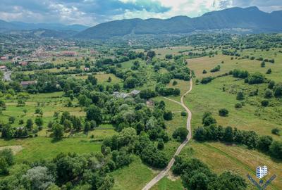 Teren Pentru Investiție – Cu Priveliște Spre Munți - 9