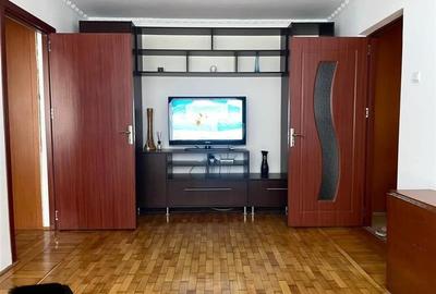 Inchiriere 2 camere metrou Eroii Revolutiei Inchiriere 2 camere metrou Eroii Revolutiei - 1