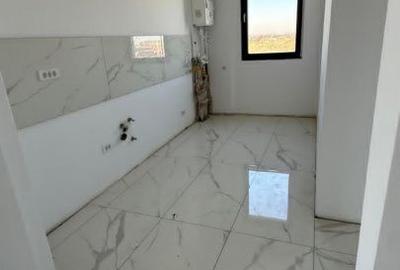 Apartament cu 3 camere semidecomandat în Central - 1