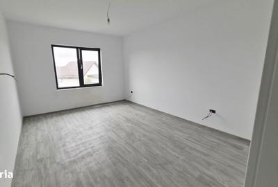 Casă cu 4 camere în Central - 1