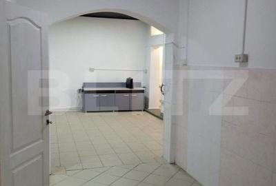 Spațiu comercial, de 70 mp, în Ultracentral - 5