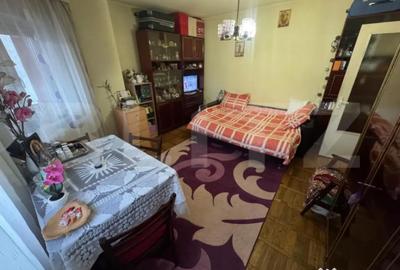 Apartament cu 3 camere decomandat în Decebal - 6