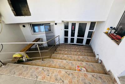 Casă individuală cu 8 camere cu Canalizare în Crihala - 4