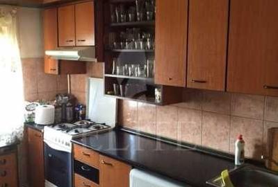Apartament cu 3 camere decomandat, mobilat în Grigorescu