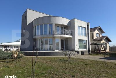 Casă cu 6 camere cu Teren 1304 Mp în Ulmi - 19
