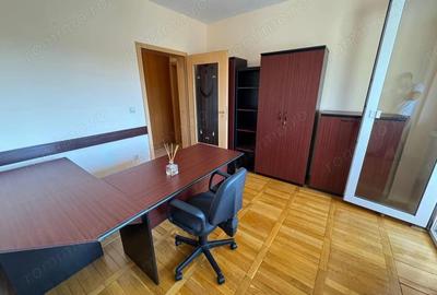 Apartament cu 4 camere semidecomandat în Circumvalațiunii - 3