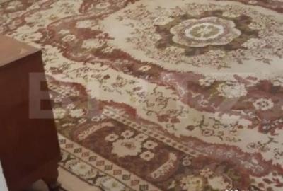 Casă cu 5 camere cu Teren 2348 Mp în Găești - 10