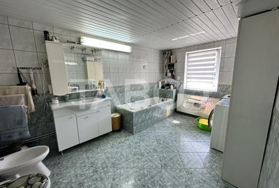 Imobil pretabil spatiu comercial D+P+1E+Pod suprafata utila 440 mp - 6