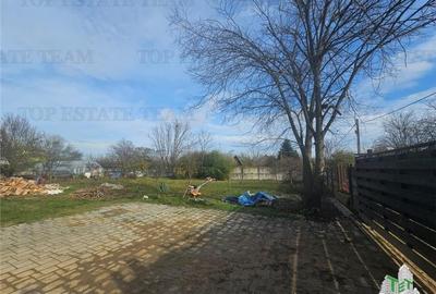 Teren 2000mp intre case langa Padurea Teghes - 1