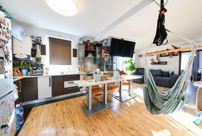 Apartament cu 3 camere semidecomandat, mobilat în Gherla - 2