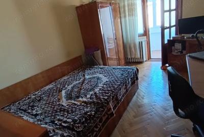 Vand apartament 3 camere, decomandat, zona Brancoveanu - 2