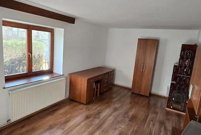 Casă cu 1 camere cu Teren 400 Mp în Central - 3
