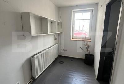 Spațiu comercial, de 50 mp, în Ultracentral - 2