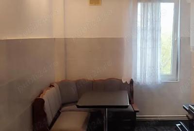 Apartament cu 3 camere decomandat în Tudor - 6