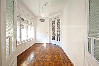 Apartament imens, 4 camere-Stil evreiesc autentic - 2