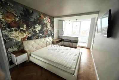 Apartament cu 3 camere semidecomandat, mobilat în Semicentral - 1