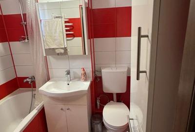 Apartament cu 3 camere decomandat în Rogerius - 2